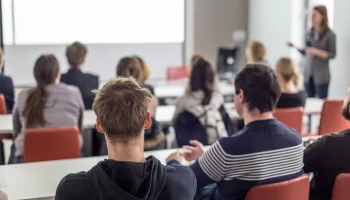 В Якутске студент сломал одногруппнику нос за выпитый кофе