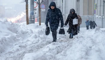 Гидрометцентр: В течение трех дней некоторые улицы Москвы затопит тающий снег