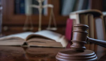 В Москве осуждены продавцы поддельных карт "Почта Банка", используемых для наркоторговли