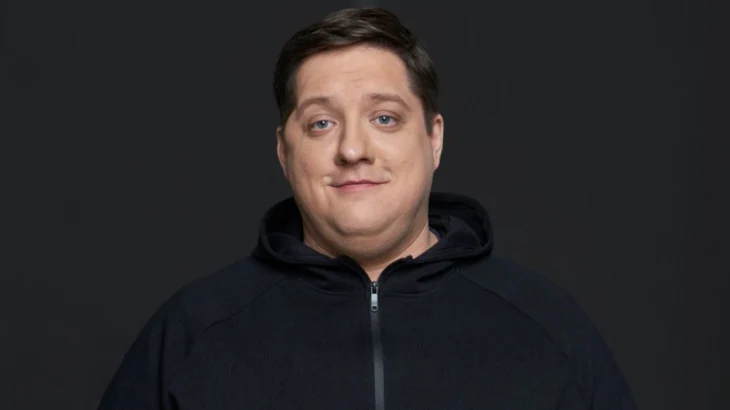 Прощание с актером Романом Поповым проходит в Москве Прощание с актером Романом Поповым проходит в Москве