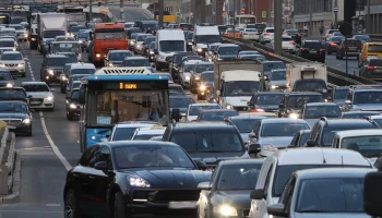 Движение транспорта затруднено в районе 65&ndash;67-го километра МКАД