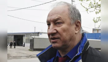 ТАСС: машина экс-депутата Рашкина сбила лося в Саратовской области