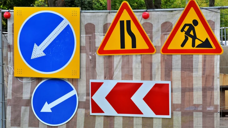 Одна из полос станет недоступна для движения на участке Малой Грузинской улицы Одна из полос станет недоступна для движения на участке Малой Грузинской улицы