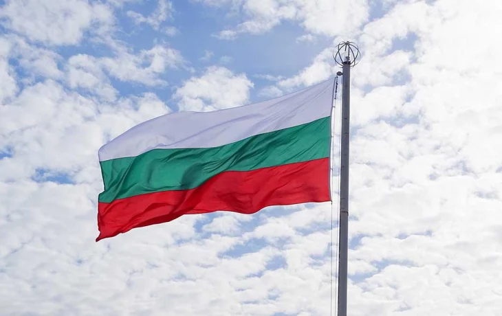 Болгария начала оформлять шенгенские визы россиянам