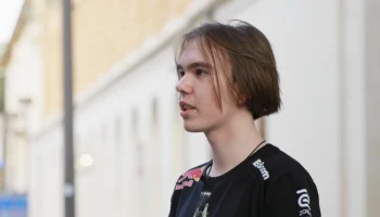 Российская команда Team Spirit прошла в полуфинал главного турнира по CS2
