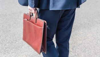 Глава Минфина Силуанов предложил сократить часть госслужащих и поднять остальным зарплаты