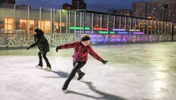 Собянин: Завершено устройство 11 всесезонных спортивных площадок нового формата