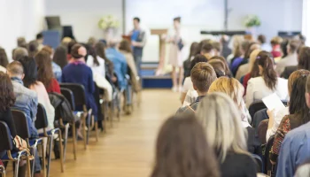 Почти шесть тысяч школьников в Москве прошли обучение основам конкуренции в 2025 году