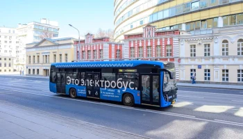 Более семи тысяч автобусов, электробусов и трамваев проходят сезонную подготовку