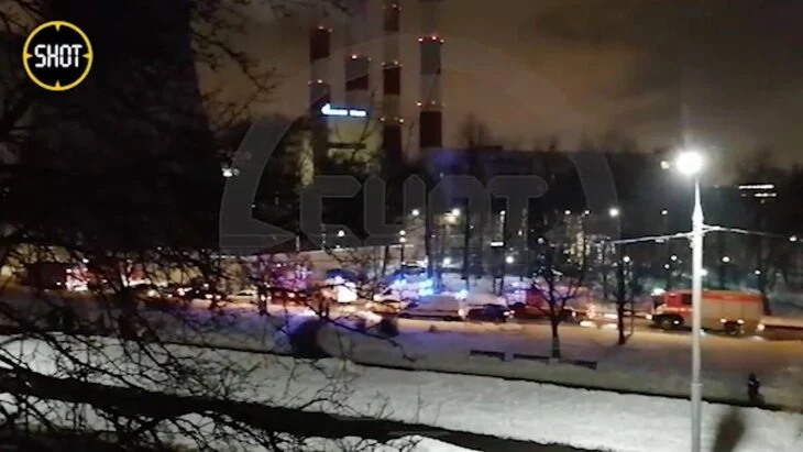 На московской ТЭЦ-23 произошло короткое замыкание На московской ТЭЦ-23 произошло короткое замыкание