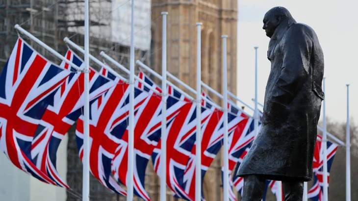 Bloomberg: Британия отправила Украине ракеты Storm Shadow, которых «хватит на зиму» Bloomberg: Британия отправила Украине ракеты Storm Shadow, которых «хватит на зиму»