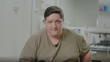 Стало известно, где похоронят актера Романа Попова