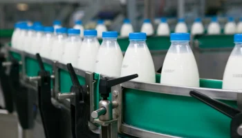 "Известия": фермеры попросили Минпромторг РФ отменить маркировку молочной продукции "Известия": фермеры попросили Минпромторг РФ отменить маркировку молочной продукции