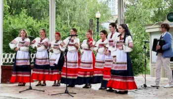 Концерты и мастер-классы: как школы искусств участвуют в проекте &laquo;Лето в Москве&raquo;