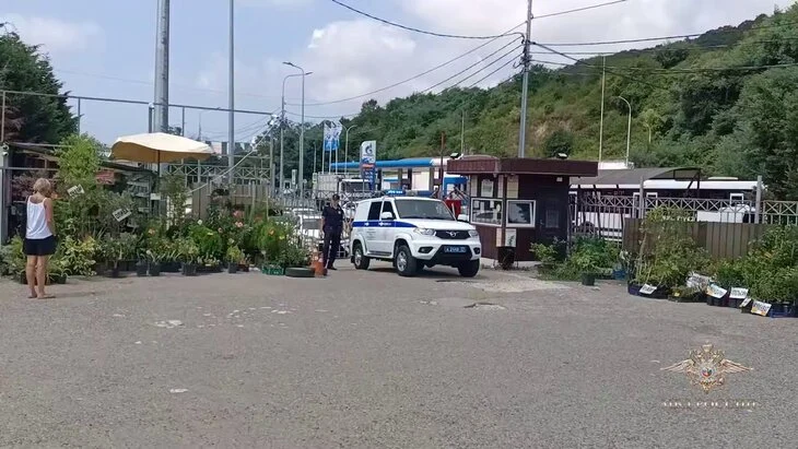 На Кубани задержаны продавщицы алкоголя, от которого умерли три человека На Кубани задержаны продавщицы алкоголя, от которого умерли три человека