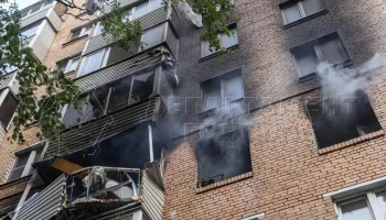 Более 10 человек спасли при пожаре на Криворожской улице в Москве
