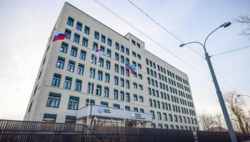 Собянин: Восстанавливаем дома и больницы в ЛНР и ДНР по московским стандартам
