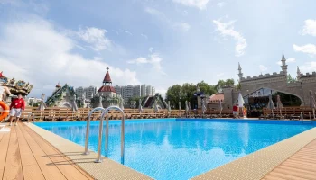 Бассейны в столичных парках закрылись на зимнюю консервацию