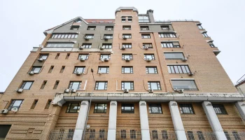 СМИ: Началось принудительное выселение Долиной из квартиры