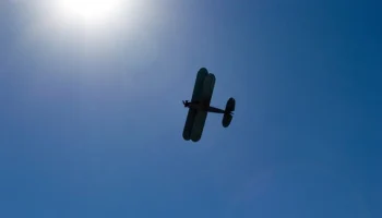 Самолет Ан-2 выкатился за пределы ВПП на Камчатке