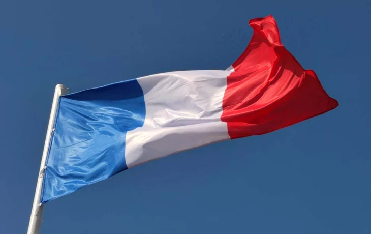 Глава МИД Сежурне заявил, что французы не будут умирать за Украину Глава МИД Сежурне заявил, что французы не будут умирать за Украину