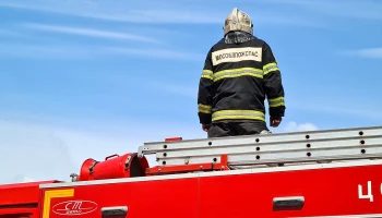 Более 100 человек эвакуировали с Правобережного рынка в Санкт-Петербурге Более 100 человек эвакуировали с Правобережного рынка в Санкт-Петербурге