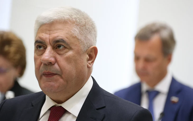 Глава МВД Колокольцев прибыл на место теракта в &laquo;Крокус Сити Холле&raquo;