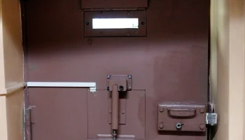 В ЛНР двух гражданок Украины приговорили к колонии за корректировку огня ВСУ по ПВР