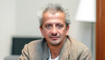 Минкульт объяснил, почему Богомолов соответствует назначению во МХАТ