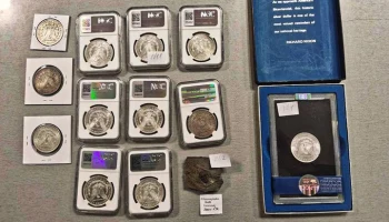 Таможенники задержали во Внуково пассажира с серебряными долларами XIX века