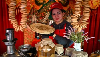 Для гостей фестиваля "Масленица" подготовили обширную программу