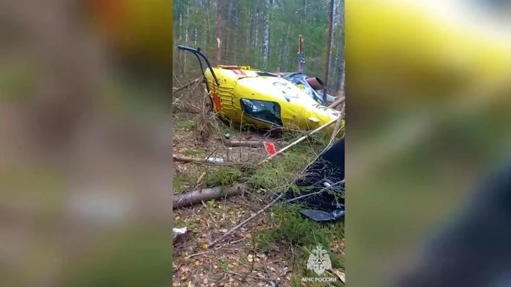 Пять человек госпитализированы после жесткой посадки вертолета в Нижегородской области