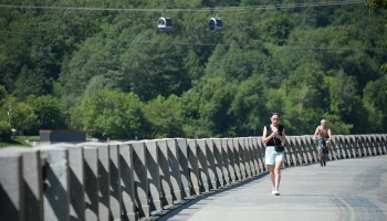 Четырехдневные каникулы: как россияне будут отдыхать на майских праздниках