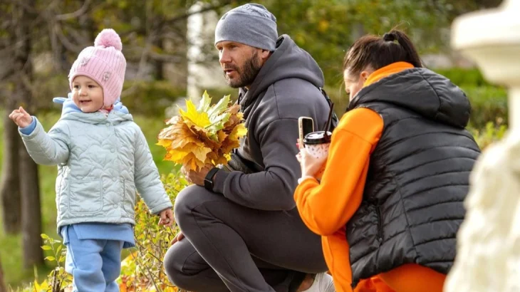 Праздничная программа в честь Дня отца пройдет в Москве 19 октября Праздничная программа в честь Дня отца пройдет в Москве 19 октября