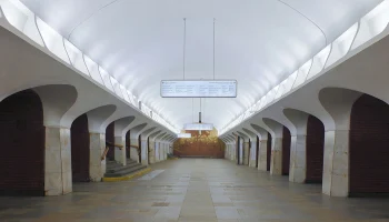 Около 250 человек эвакуировались со станции метро &laquo;Тульская&raquo; из-за задымления