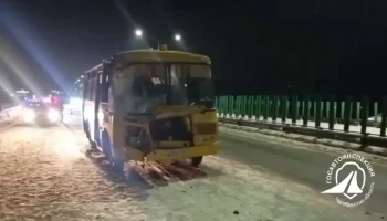 Трое детей пострадали в ДТП со школьным автобусом под Челябинском