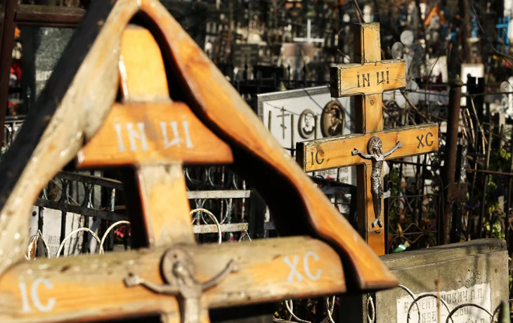 Похороны четверых отравившихся детей начались в Красноярском крае Похороны четверых отравившихся детей начались в Красноярском крае