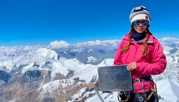 Член Федерации альпинизма Пиунова: Наговицину можно было убедить сползти до обелиска