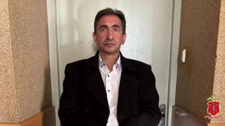 В Петербурге 57-летнего мужчину подозревают в надругательстве над ребенком-инвалидом В Петербурге 57-летнего мужчину подозревают в надругательстве над ребенком-инвалидом