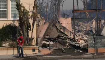 Почти 370 тыс человек остались без света в Калифорнии из-за лесных пожаров