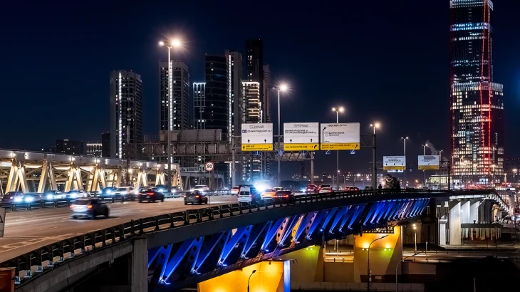 Уличное освещение и подсветку в Москве перевели на летний режим работы Уличное освещение и подсветку в Москве перевели на летний режим работы