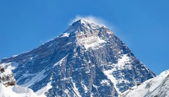 Архангельские альпинисты начали сбор средств для вывоза тел погибших в Непале товарищей