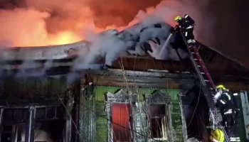 Пожарные потушили возгорание в частном доме в Зеленограде
