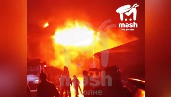 Пожар произошел в торговом центре Ялты на площади 1 тыс "квадратов"