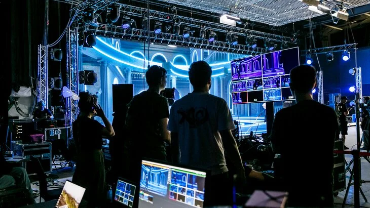 В Москве начался прием заявок на премию для специалистов киноиндустрии В Москве начался прием заявок на премию для специалистов киноиндустрии