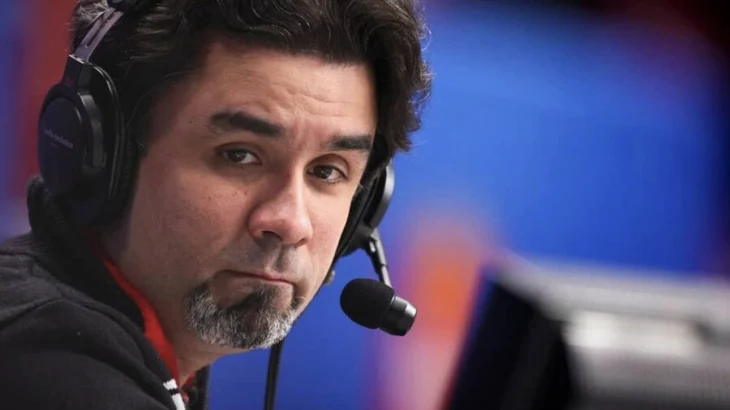 Фигуристка Валиева выступила с номером, посвященным комментатору Гришину Фигуристка Валиева выступила с номером, посвященным комментатору Гришину