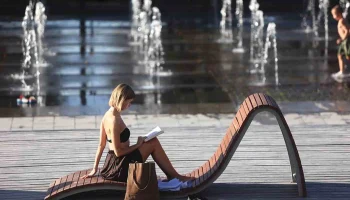 «Оранжевый» уровень опасности продлили из-за жары в столичном регионе