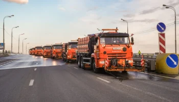 Дороги и тротуары Москвы промоют с шампунем в рамках подготовки ко Дню города