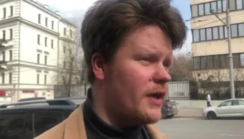 Адвоката Навального* Соловьева оштрафовали на 50 тысяч за дискредитацию ВС РФ