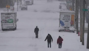 Более 210 тыс домов в США остались без электричества из-за снежной бури